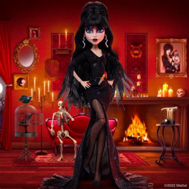 Cassandra Peterson: The Enduring Legacy of Elvira, Mistress of the Dark
