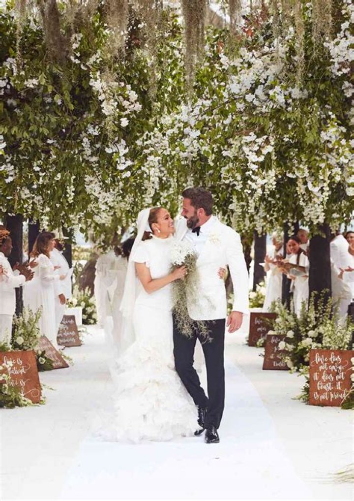 Erin Napier's Marriage Issues: Setting the Record Straight on Recent Rumors