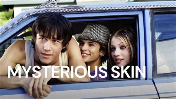Unraveling the Mysterious Skin Bathroom Scene: What Could Be Happening?